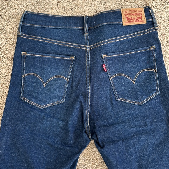 Women’s Levi’s 310 Shaping Super Skinny, size 29 - Picture 6 of 7
